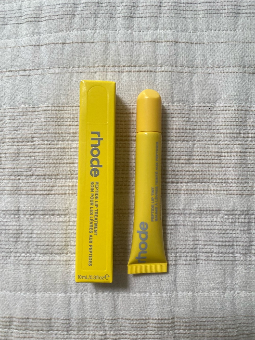 Rhode Lemontini peptide lip treatment